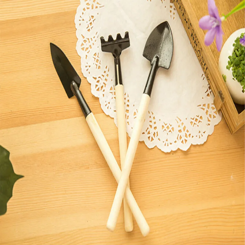 

3 Sets of Flowers and Potted Succulents Ripper Tool Multifunctional Gardening Tools Rake Shovel Spade