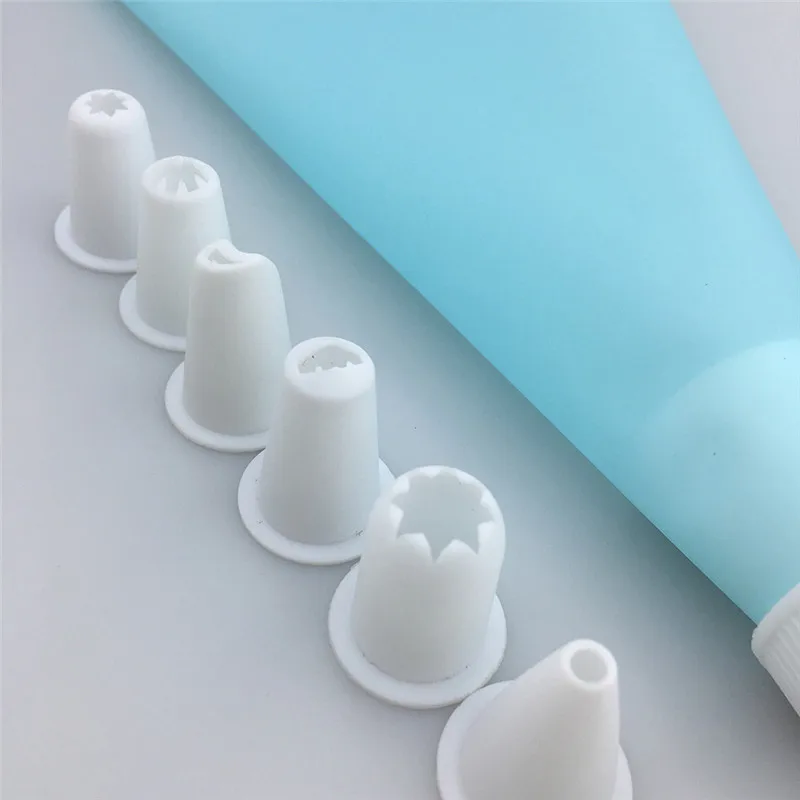 9PCS/SET Silicone DIY Icing Piping Cream Pastry Bags + 7PCS Plastic Nozzle Cake Decorating Tools Mould + Coupler Converter 9PCS/SET Silicone DIY Icing Piping Cream Pastry Bags + 7PCS Plastic Nozzle Cake Decorating Tools Mould + Coupler Converter