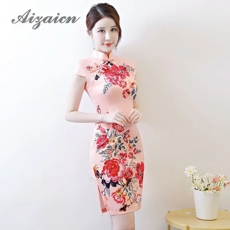 

2018 Fashion Short Qipao Dress Elegant Chinese Wedding Cheongsam Traditional Evening Gown Summer Women Sexy Flowers Silk Qi Pao