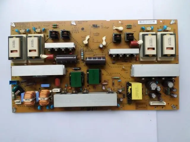 

PLHc-T840A EAY57681901 2300KPG108A-F Good Working Tested