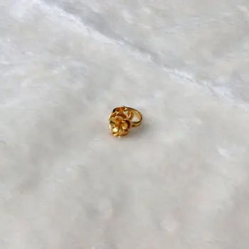 

Noble 14 k Yellow Fine Gold GF Handcrafted Ladies Rose Flower Design 2.2MM Band Ring