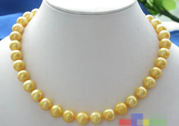

3934 ROUND golden PEARL NECKLACE