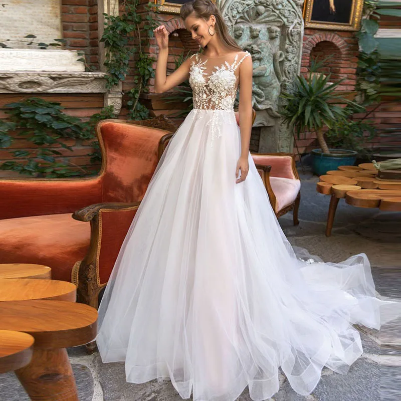 Romantic Pale Pink Wedding Gowns 2018 Vestido de noiva Sheer Jewel Neck Appliqued Charming Garden Bridal Party Gowns Custom Made139