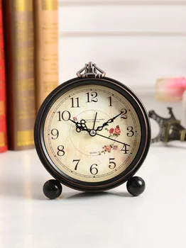 

creative alarm clock mute bedside table clock decoration retro small clock European simple alarm bedroom student 3DNZy19
