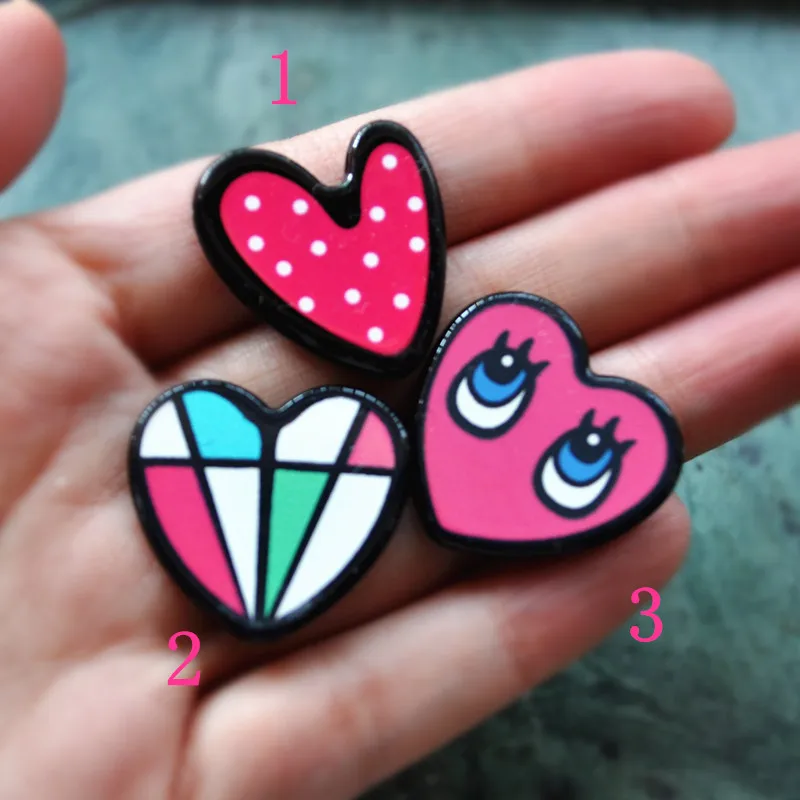 very cute heart flat back resin beads for diy brooch decoration 30pcs 24~27mm | Украшения и аксессуары