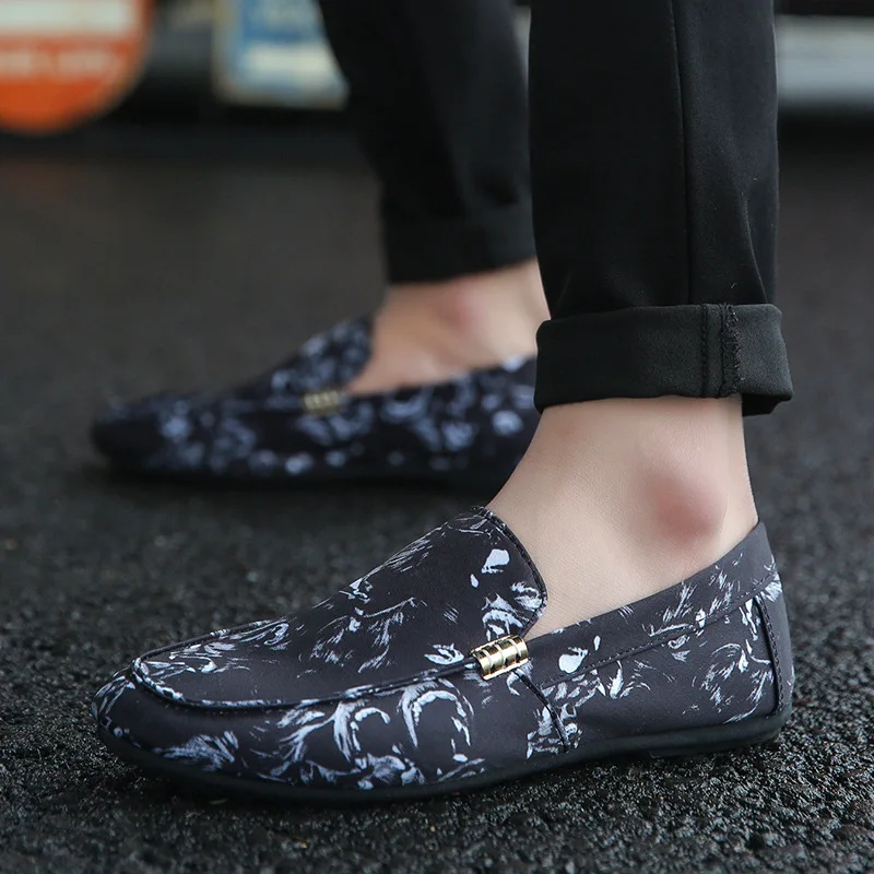 

Spring new men's shoes casual shoes lazy tide shoes set feet pea shoes