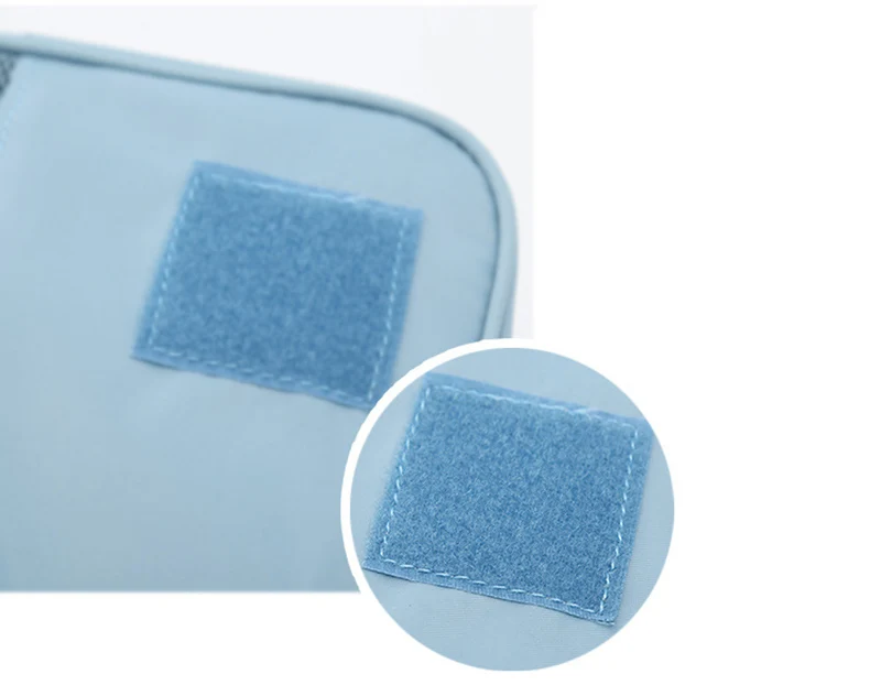 4378693611_453657242