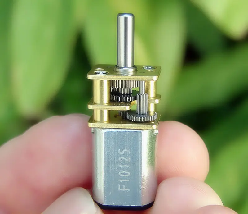 DCG04-N20-03
