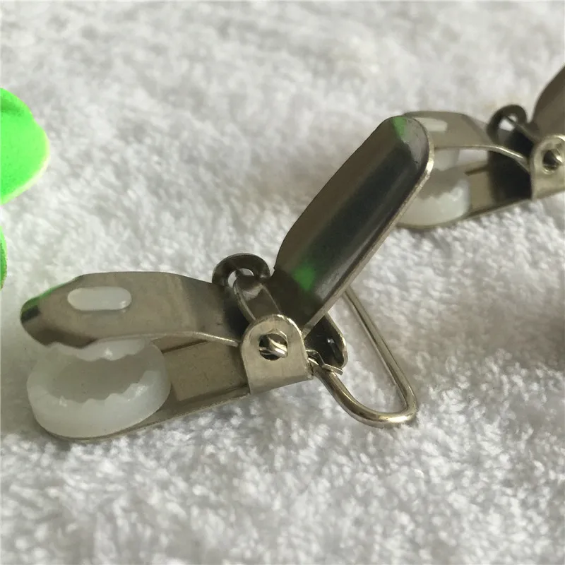 

3PCS 1'' 25 mm Metal Paci Pacifier Suspender Clips Holders for Craft Project Round Plastic Insert Oval Baby Pacifier Clip