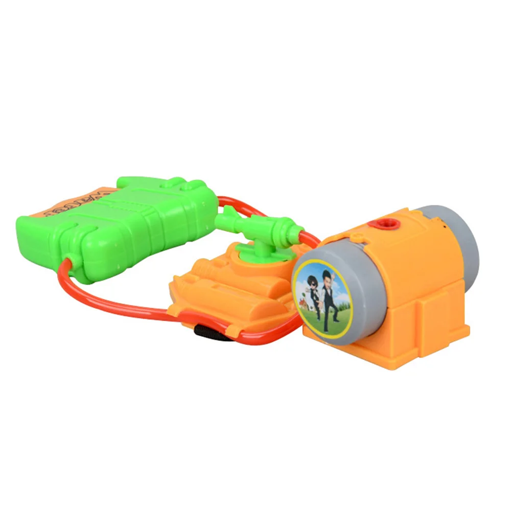 

Water gun wrist shooting toy enhances coordination and grip for children's plastic 5 meter range