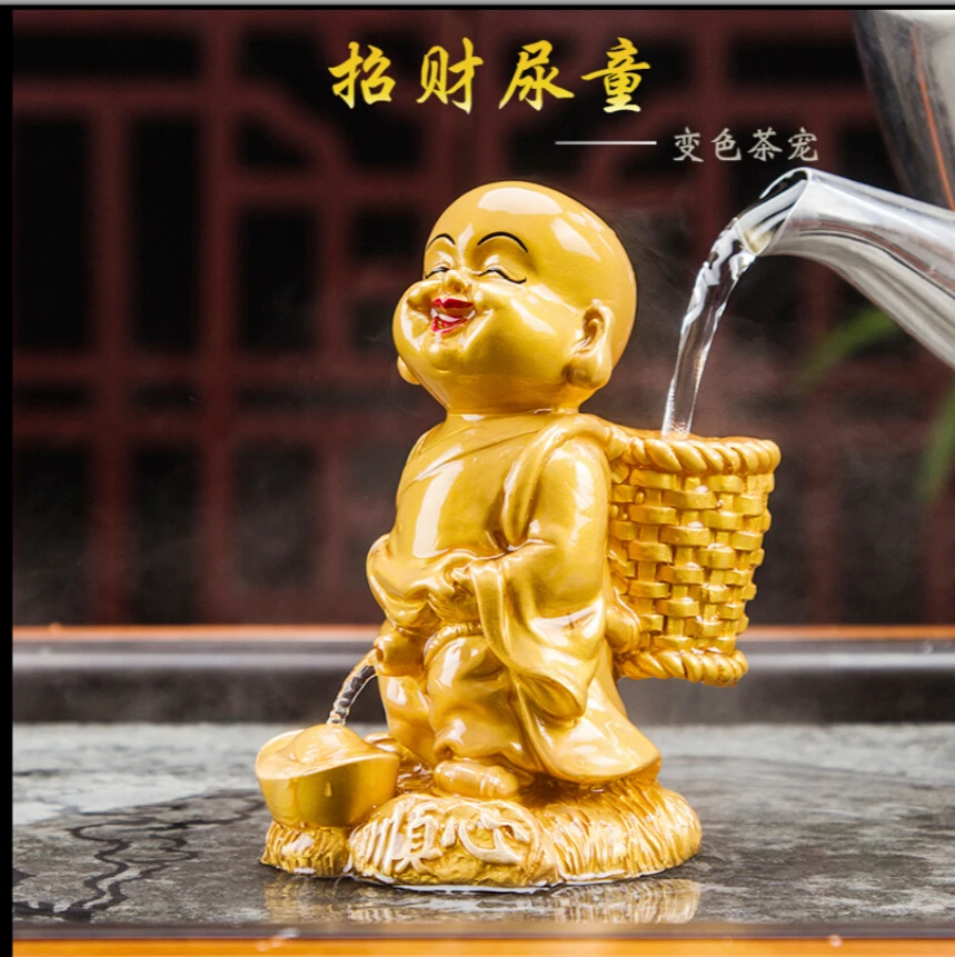 чайник писающий мальчик. брелок в виде унитаза. чайник писающий мальчик. глиняный писающий мальчик. чайный писающий мальчик.