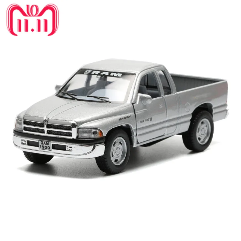 

1:44 Alloy Truck Toy Car Model Openable Door Collectible Educational Cars Kids Toys Boys Gift