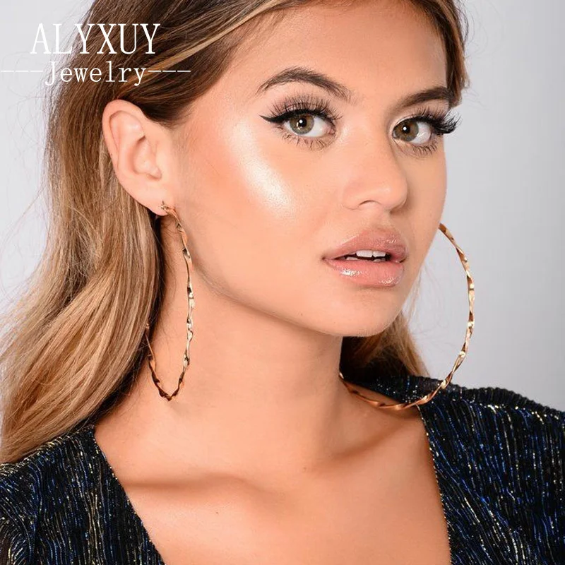 

ALYXUY New Fashion Jewelry Hyperbole Huge Round Shape Drop Earrings for Women Girl Big Circle Earring Nice Gifts wholesale E0175