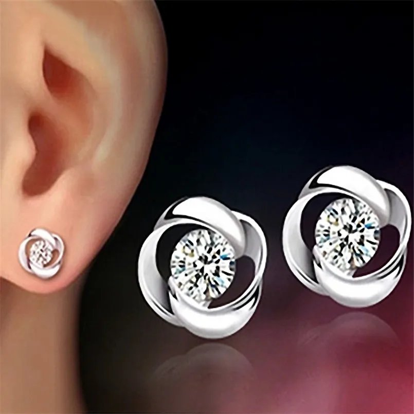 

1Pair Beautiful Silvering Crystal Shiny Ear Stud Earrings Women Fashion 10.3