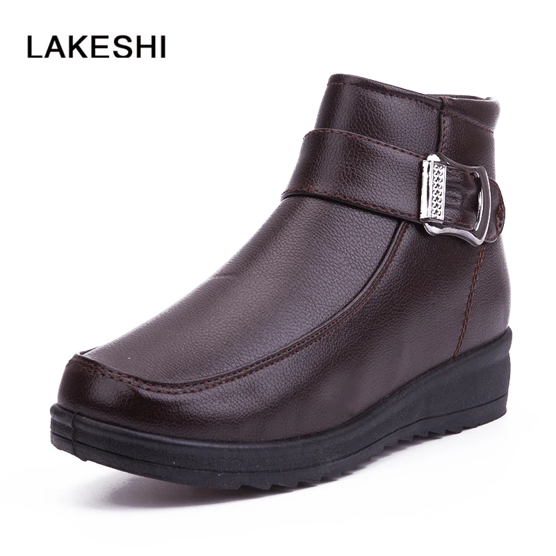 walking boots with non slip soles