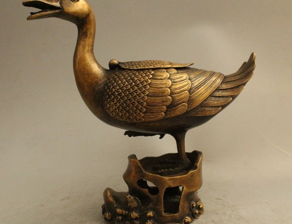 

9" Chinese Dynasty Folk Copper Duck quack-quack quacker Incense Burner Censer