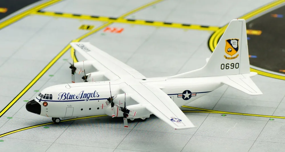 

IF 200 1: 200 US Air Force C-130 Hercules Alloy transport model 0690 Favorites Model