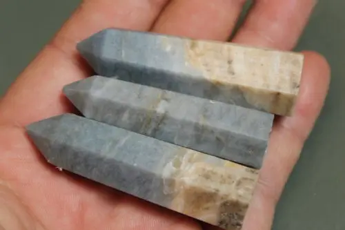 

1pcs natural celestite crystal point wand healing