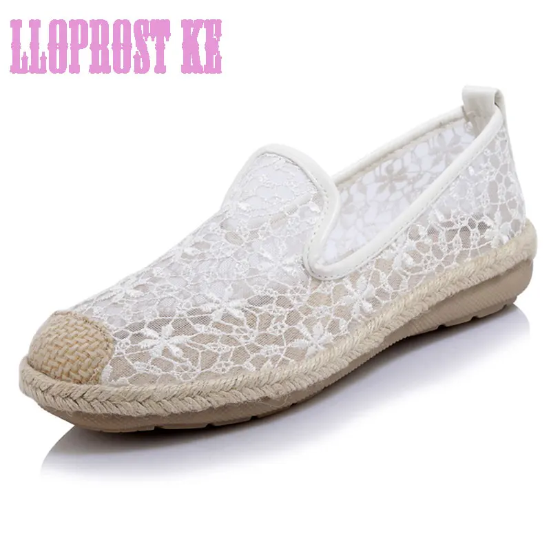 

Lloprost Ke 2017 Spring/Autumn New Style Low Heel Lace Round Toe Shoes Fashion Comfortable Pumps White Black And Pink LYF054