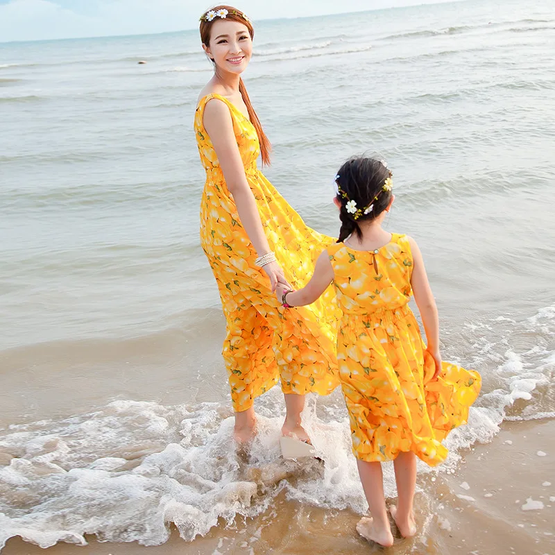 Mother Daughter Summer Long Dresses Floral Yellow Wedding Maxi Dress Family Matching Clothes