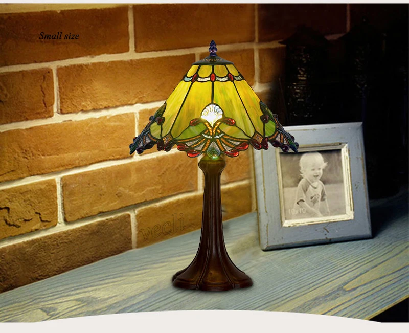 Retro table lamp (8)