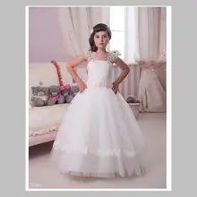 Новое Поступление Ваал Платье Cap Рукавом Кристалл Цветочные Платья Длина Пола Тюль Кружева Дизайн Fashion Театрализованное Девушки Одеваются