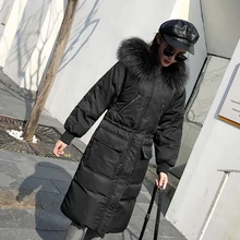 Зимнее пальто для женщин большой натуральный мех енота длинный пуховик Женская куртка на меху белый пуховик на утином пуху Толстая куртка теплое зимнее пальто