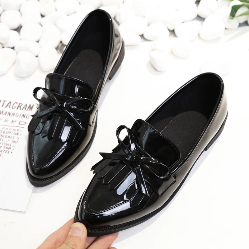 Г., брендовая обувь женские повседневные Черные Туфли-оксфорды с острым носком и бантом, с кисточками, женская обувь на плоской подошве, удобная женская обувь без шнуровки