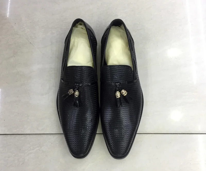Felix CHU/Мужские модельные туфли из натуральной кожи для свадебной вечеринки; цвет синий, черный; слипоны с острым носком; лоферы с кисточками; Мужская обувь; размеры 39-46
