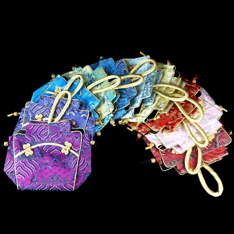 

2019 HOT Women Silk Satin Travel Handbag Purse Large liner Lady Makeup Cosmetic Bag Travelling Bags Tote Bag