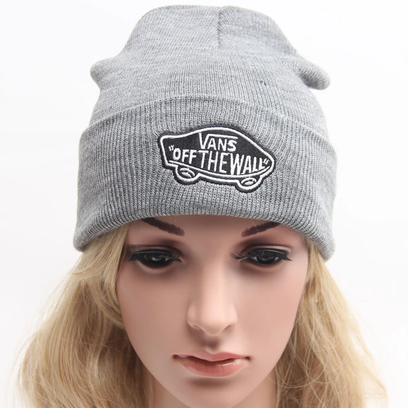 gorros mujer vans