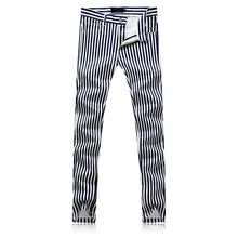 2018 New Men's Printed Black White Stripes Jeans Pants Painted Denim Joggers For Male Fashion Pattern Jeans Trousers Slim Fit цена 2018 New Men's Printed Black White Stripes Jeans Pants Painted Denim Joggers For Male Fashion Pattern Jeans Trousers Slim Fit цены онлайн