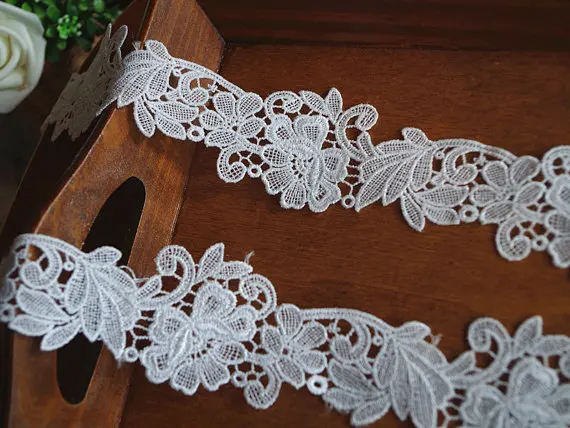 

10 yards Off White Lace Trim With Floral Bridal Lace Trim Crocheted Trim Lace