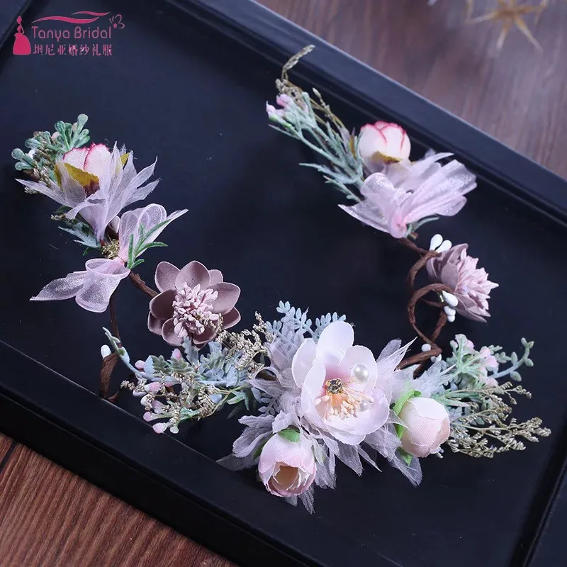 

Women Bohemian Flower Headband Handmade Floral Party Wedding Wreath Bridal Headdress Hair Accessories DQG363