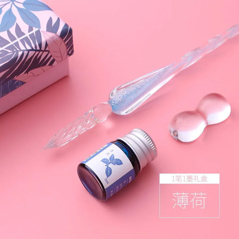 9443776850_1344931808