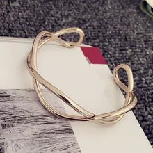 New York!Gold jewelry bracelet Simple geometric cross twist Hollow out fashion bracelets Wholesale gift for women New York!Gold jewelry bracelet Simple geometric cross twist Hollow out fashion bracelets Wholesale gift for women