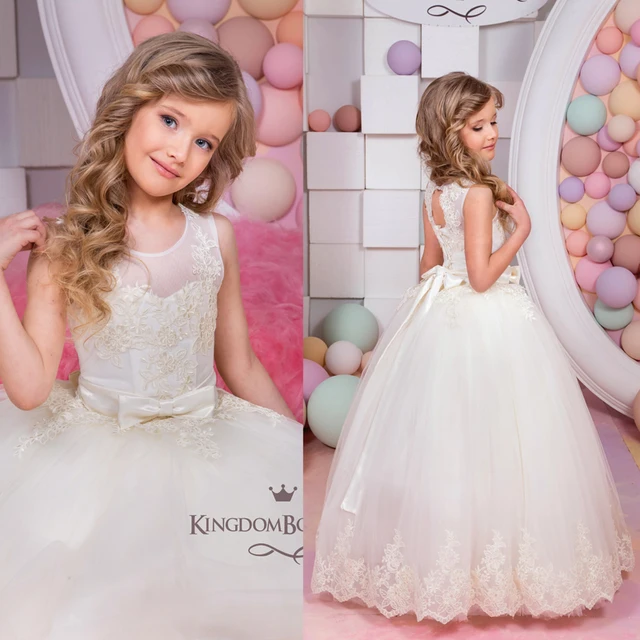Cheap Puffy Little Girls Party Dresses Crew Neckline Lace Appliques Bowknot Sheer Tulle Floor Length Little Flower Girls' Dresses 2016