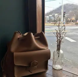 Сумки для женская дизайнерская сумка новый ретро drawstring bucket bag ins сумка Широкий сумка-мессенджер на плечевом ремне сумка