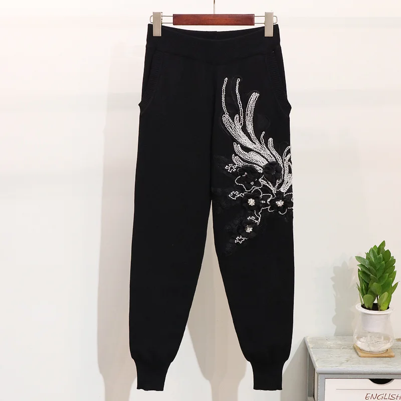 ALPHALMODA Европейская станция женские модные зимние вязаные костюмы вышитые блестками Цветочные черные джемперы брюки женские комплекты из 2 предметов