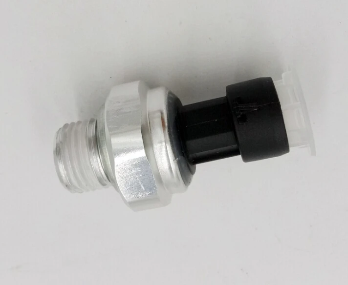 

New Engine Oil Pressure Sensor For Buick GMC Pontiac 5.3 6.0 D1846A