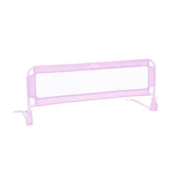 

Ruffler de Safety's bed pink