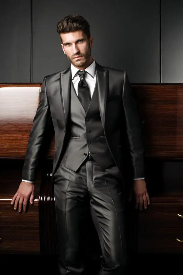 

Custom Made Groom Tuxedo Shiny Grey Groomsmen Peak Lapel Wedding/Dinner Suits Best Man Bridegroom (Jacket+Pants+Tie+Vest)B330