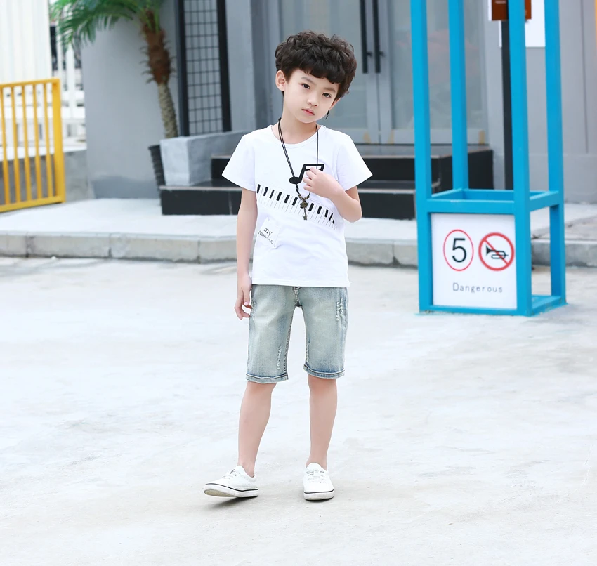 18072 (8)