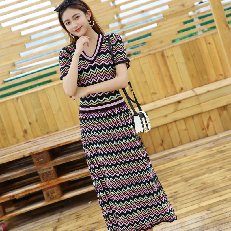 2018 Noir Tricoter Robes Col Été Manches Courtes En À Tricot De ligne Nouveau A Haute Italien Rayé Vêtements V Robe Des Style Taille XdqBnq