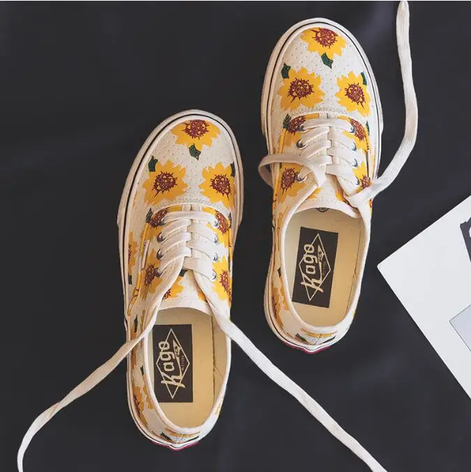 Daisy Canvas Shoes Women Girls Sunflower Sneakers Ladies Vulcanized Shoe Low Top Lacing Flat Heel Casual Yellow Shoes 35-40 DS45