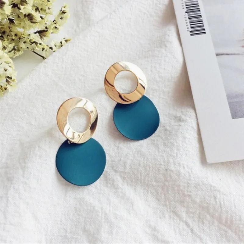 Japan-2019-Vintage-Gold-Stud-Earrings-for-Women-New-Fashion-earrings-Irregular-Statement-Round-Metal-Geometric.jpg_640x640 (1)