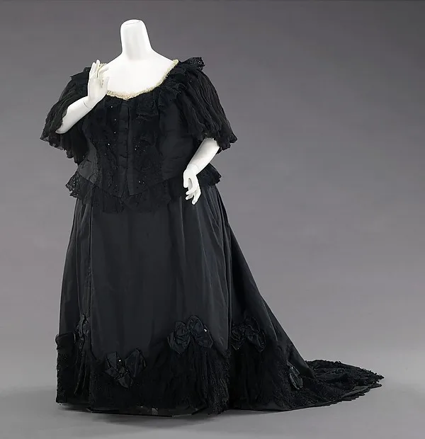 1890s Queen Victorian Bustle British Silk Black Mourning Dress Black ...