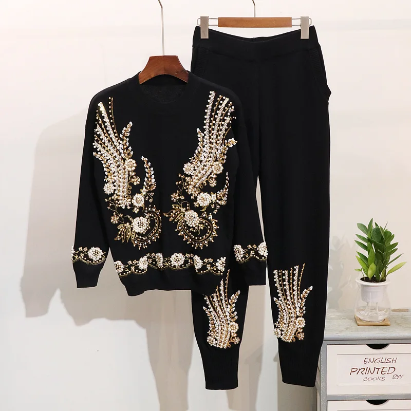 

Europe Knit Jumpsuit Women's Fall Winter Two Piece Sets Pearl Sequins Embroidery Long-sleeved Sweater + Harlan Pant Suit Ladies