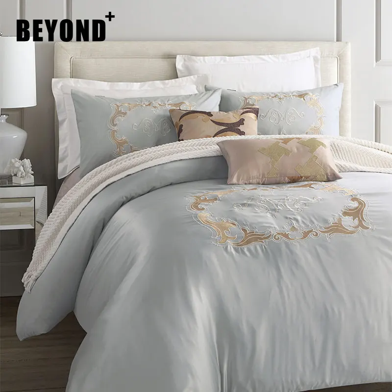 2018 Oriental Embroidery Egyptian cotton White Bedding set Queen King