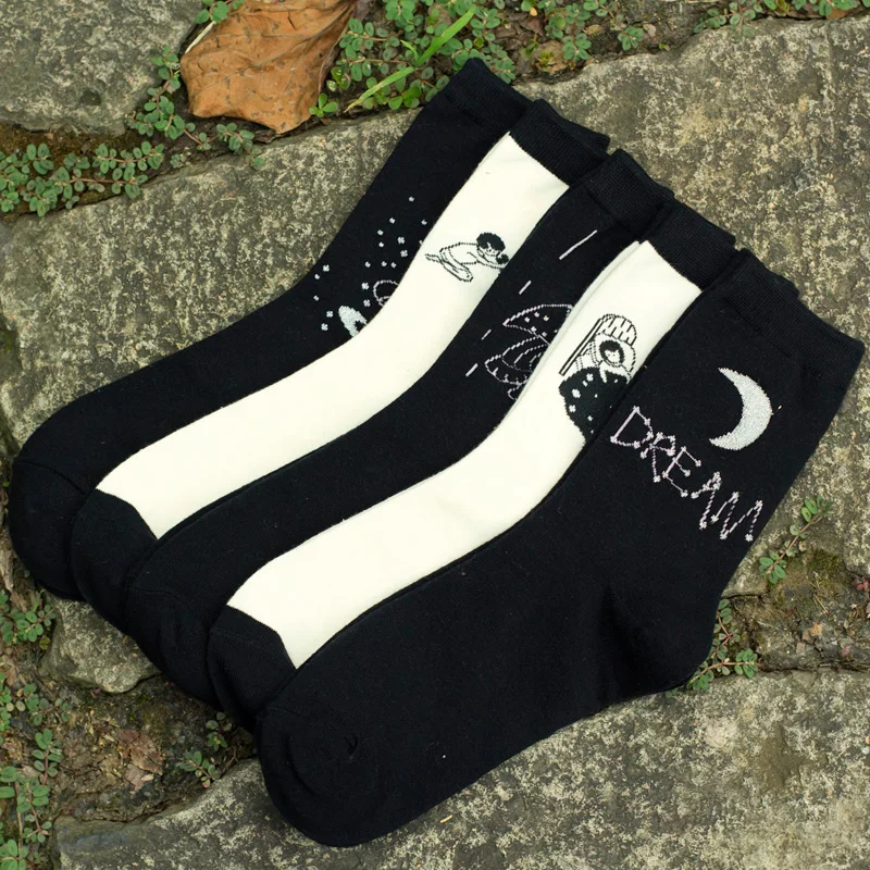 Winter Autumn New Women In Tube Sock Stars Moon Women Socks Fashion Cotton EUR35-40